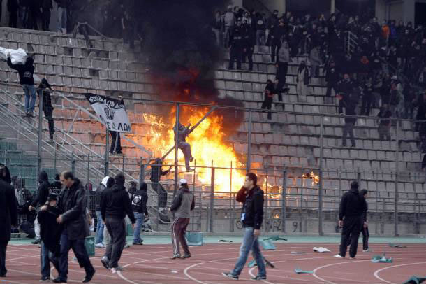 Olympiakos volou-PAOK epeisodia 15_1_2011 06_jpg